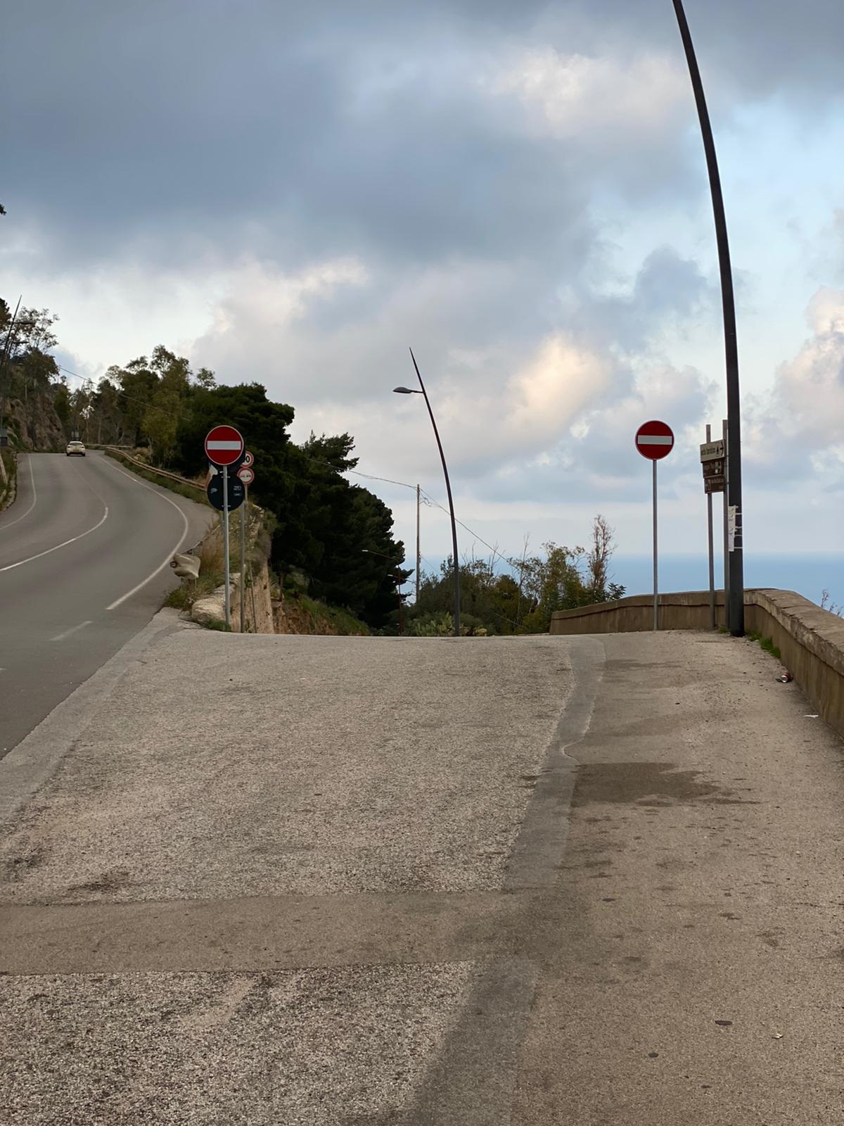 Castellammare: istituito senso unico in via Porta Fraginesi, luogo di scontri