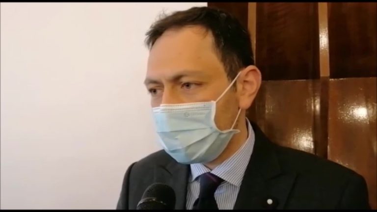 Vaccino, Razza “campagna in Sicilia procede in maniera spedita”