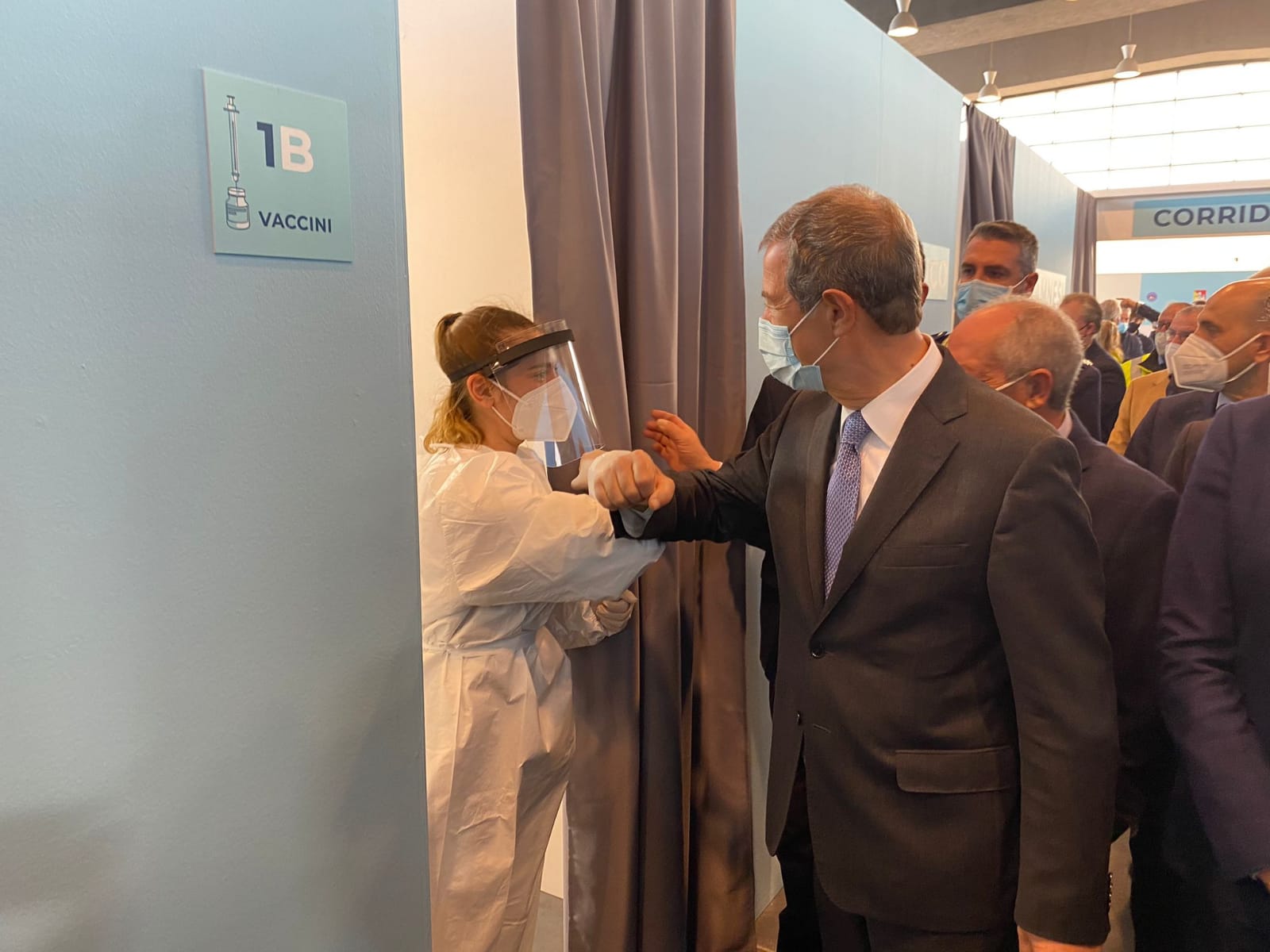 Appello di Musumeci per i vaccini: “Non può vincere la paura” e pensa a un Open Day