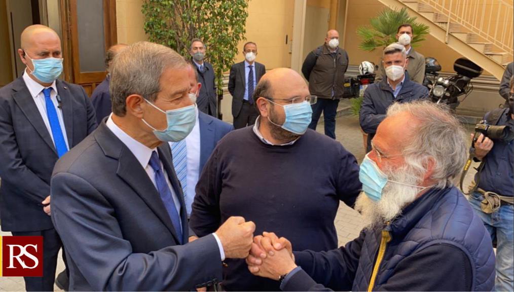 Vaccini per i senza fissa dimora: al via la campagna in Sicilia