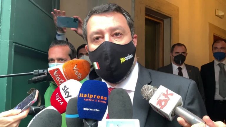Covid, Salvini “A maggio si ritorna alla vita senza coprifuoco”
