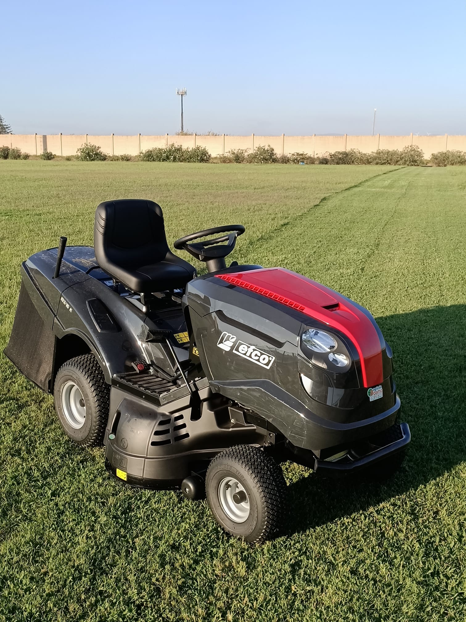 Petrosino: rubato un tosaerba del Bianco Arancio all’interno dello Stadio