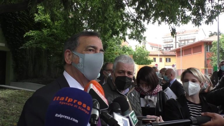 Sala “Sistemare la citta’ un pezzo alla volta”