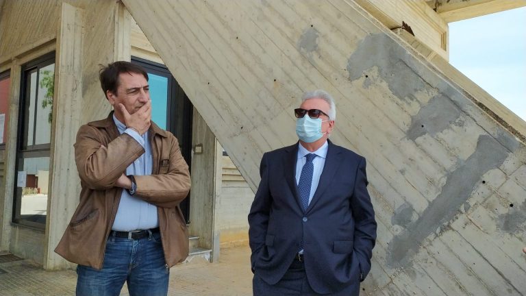 Gucciardi e Fava: “Il Governo regionale sta smantellando l’ospedale di Marsala”. VIDEO