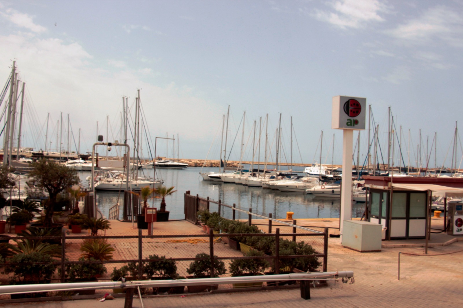 Marsala: operatori portuali chiedono dragaggio del Porticciolo. Grillo: “Le loro istanze in Regione”