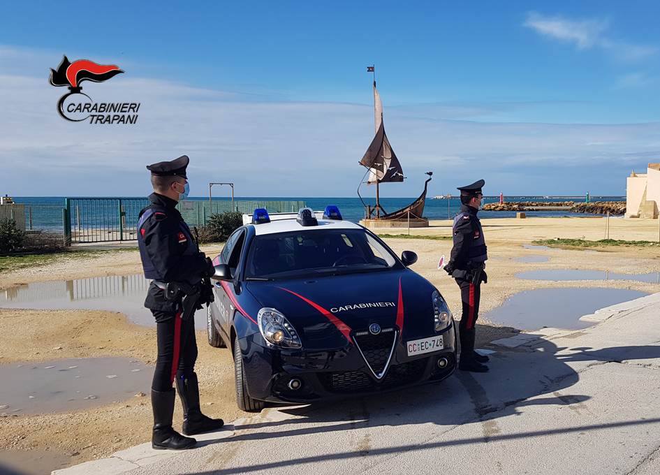 Droga, furti di beni e energia elettrica: denunce ed arresti tra Mazara e Salemi