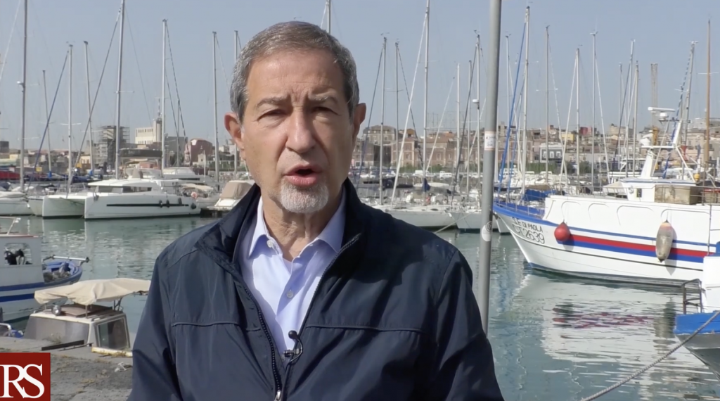 Covid, Musumeci scrive a Speranza: “Sospenda il divieto sullo Stretto per non vaccinati”