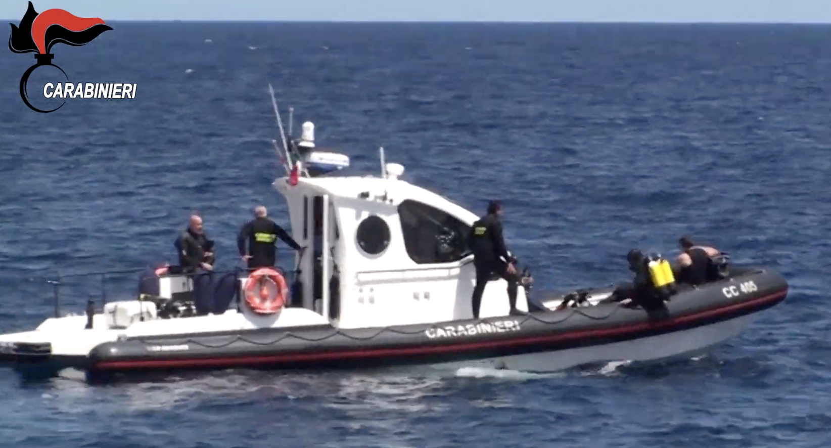 Bue Marino: i Carabinieri recuperano importanti anfore dai fondali di Favignana. VIDEO