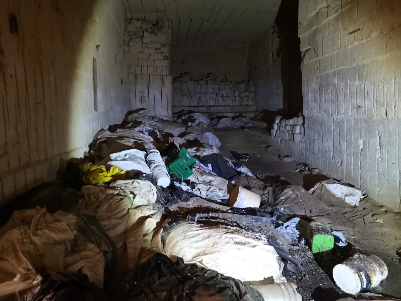 Rifiuti sotto terra nella periferia sud di Marsala: sequestrata un’azienda di smaltimento plastica