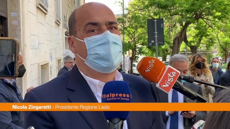 Roma, Zingaretti: “Per voltare pagina votare centrosinistra”