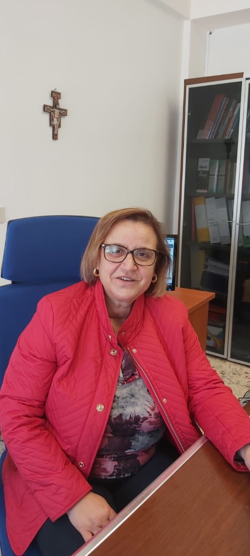 All’ Istituto Comprensivo Pellegrino il comune non eroga l’acqua e la scuola deve acquistarla