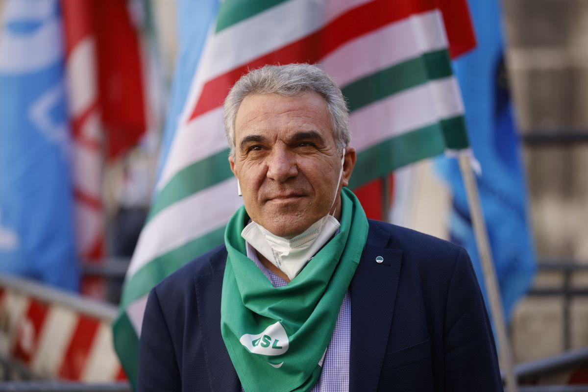 Sbarra “Il Governo scongiuri l’uscita dal blocco dei licenziamenti”