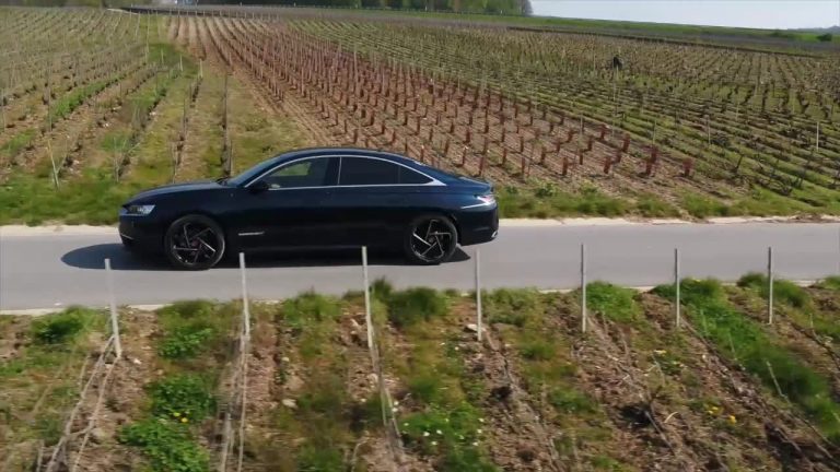 DS 9 rilancia le berline di lusso, ibrida e fino 360 cavalli