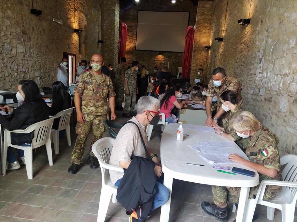 Over-60 Sicily Tour, l’Esercito in Sicilia a supporto della campagna vaccinale
