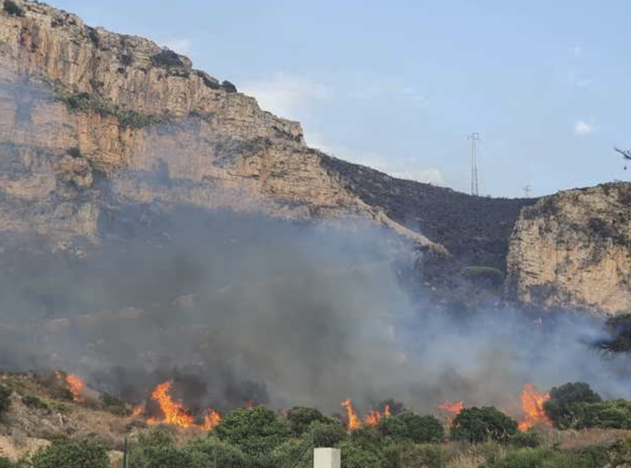 Incendio Erice, Toscano ai cittadini: “Segnalate la presenza di eventuali piromani”