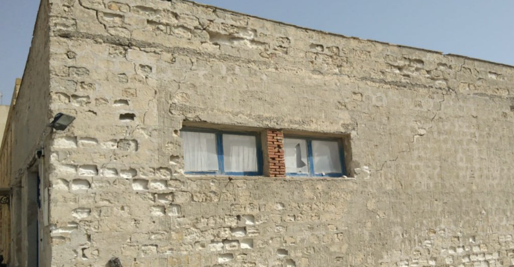 Trapani: crolla il tetto in un magazzino di Torre di Ligny