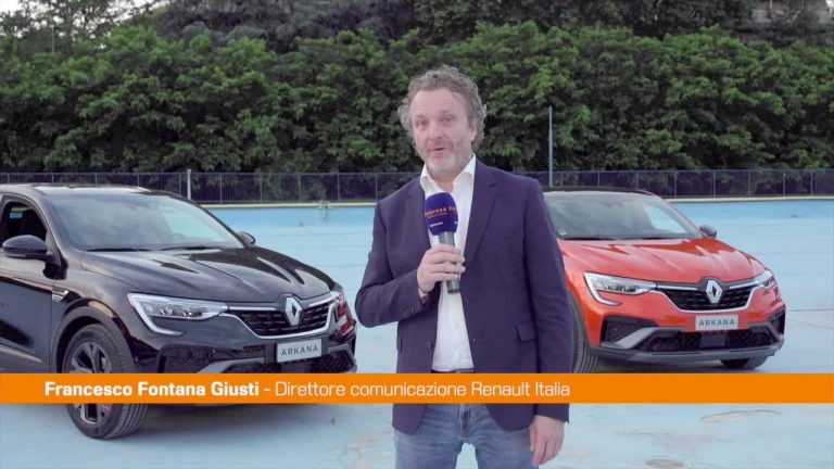 Renault lancia Arkana E-Tech