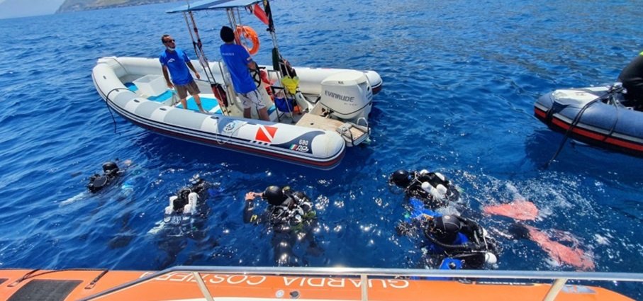 Capitaneria e Marevivo, nei fondali trapanesi recuperate e smaltite reti da pesca abbandonate