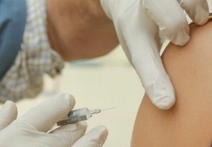 Vaccino, Aifa approva Moderna per la fascia di età 12-17