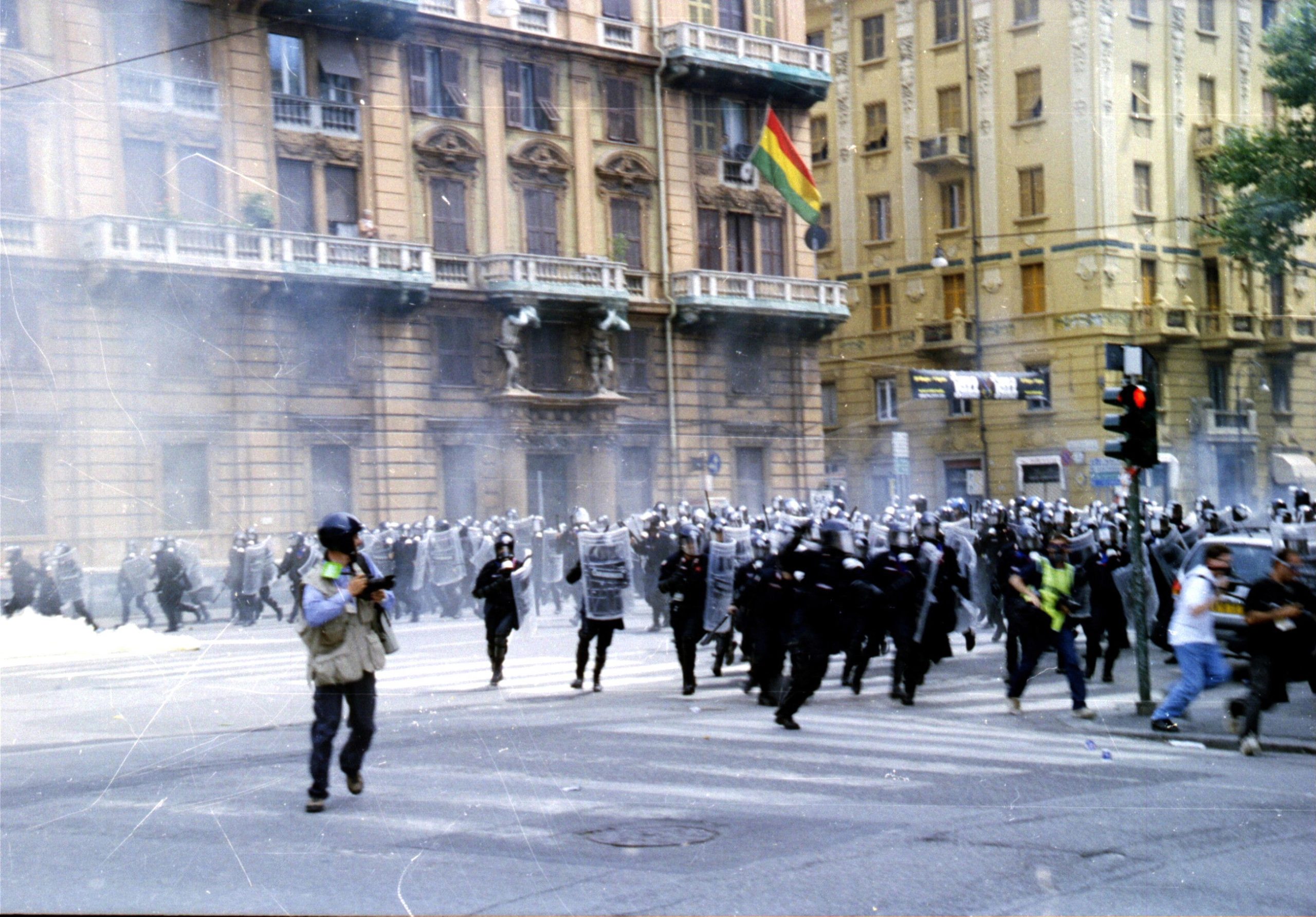 Vent’anni dal G8 di Genova. Il ricordo di Andrea Messina: “Si parla solo delle violenze, ma quelle istanze sono ancora attuali”