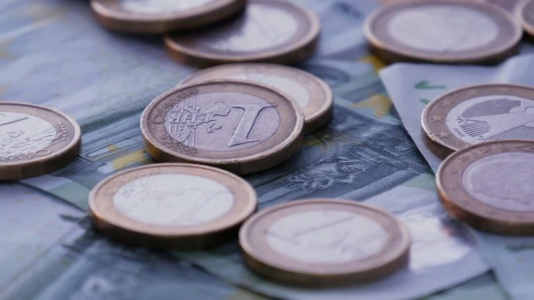 A giugno in aumento il fatturato dell’industria