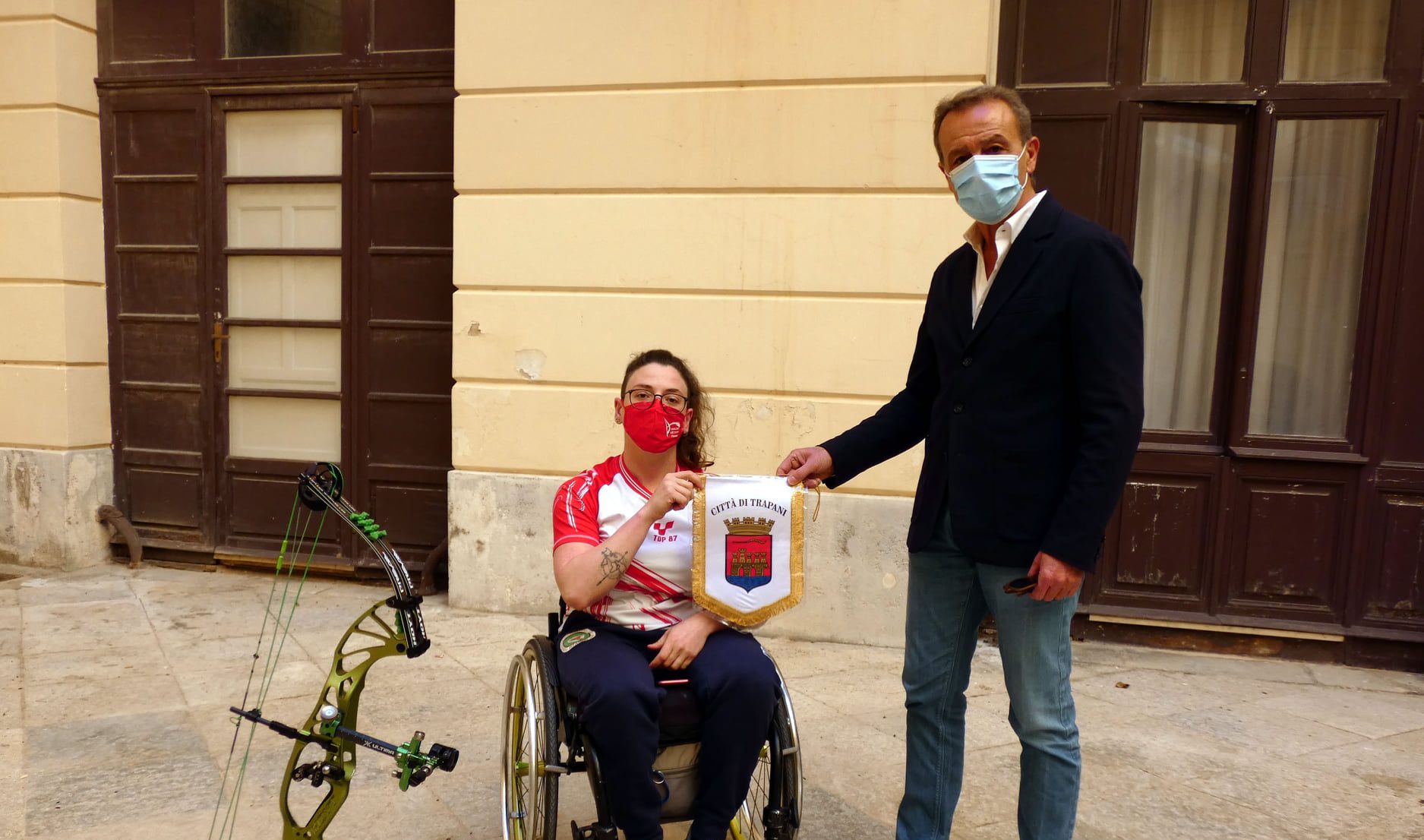 Maria Virgilio bronzo alle Paralimpiadi nel tiro con l’arco ricevuta dal sindaco di Trapani