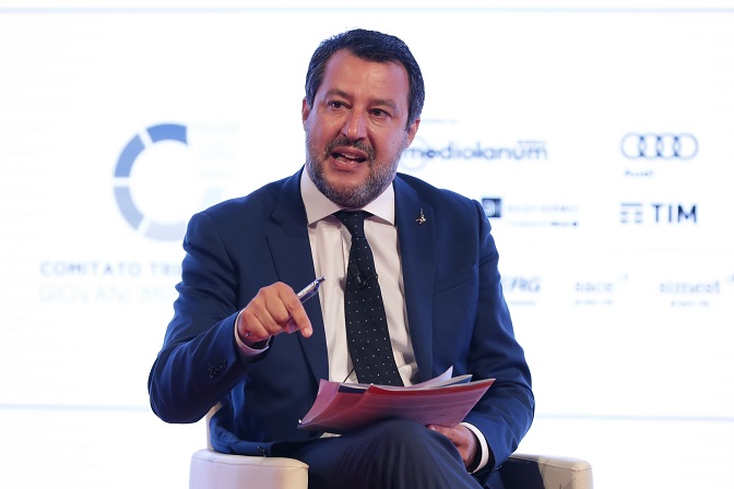 Rimini: Salvini “Se Lamorgese non in grado di fare ministro lasci”