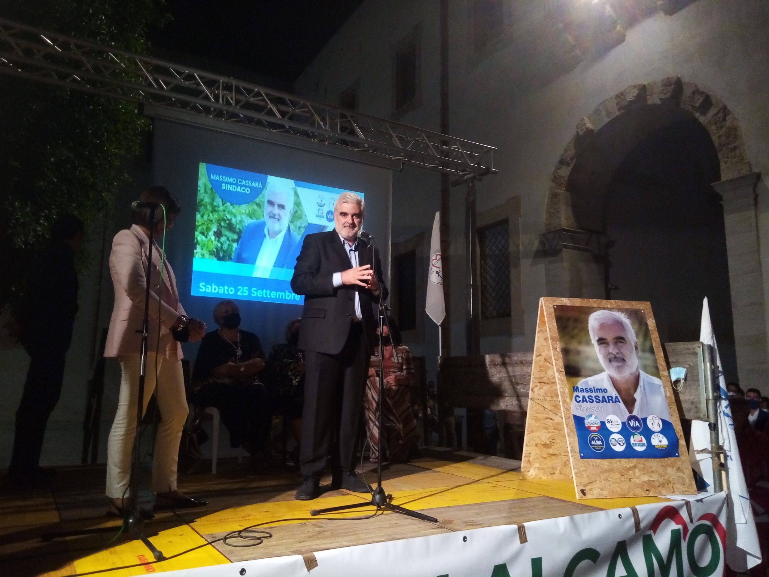 Alcamo: presentata la squadra assessoriale del candidato sindaco Massimo Cassarà