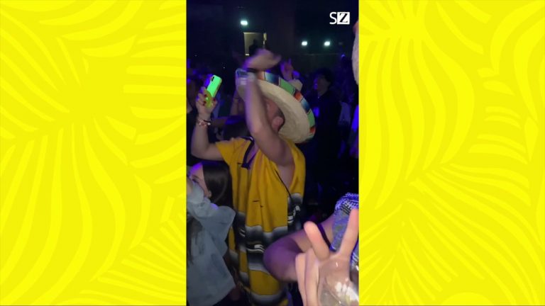 Riaprono le discoteche