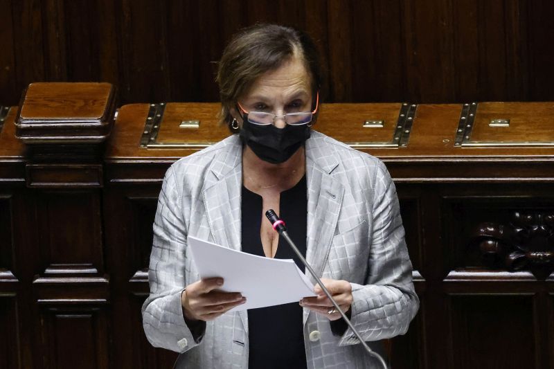 Scontri Roma, Lamorgese “A Roma evidenti criticità, non si ripetano”