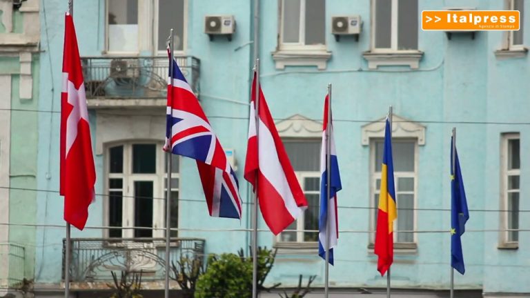 Bilancio Ue, dal parlamento più fondi per la ripresa