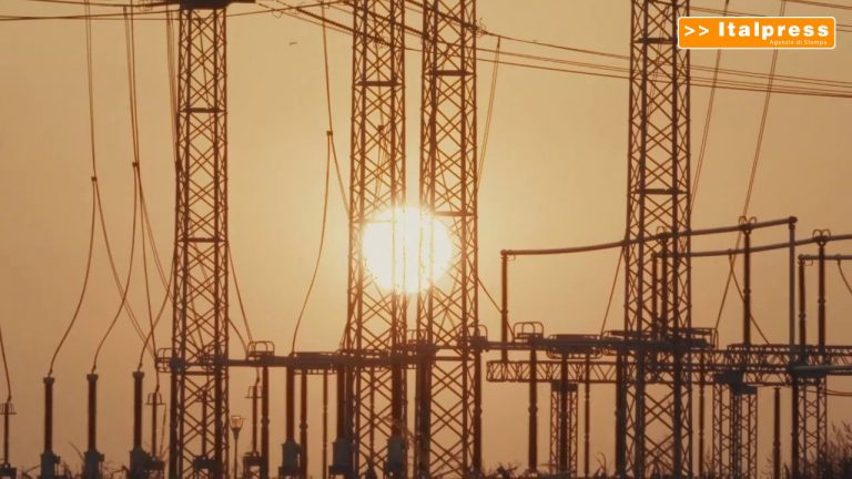 Energia, l’Ue si divide sul caro-bollette