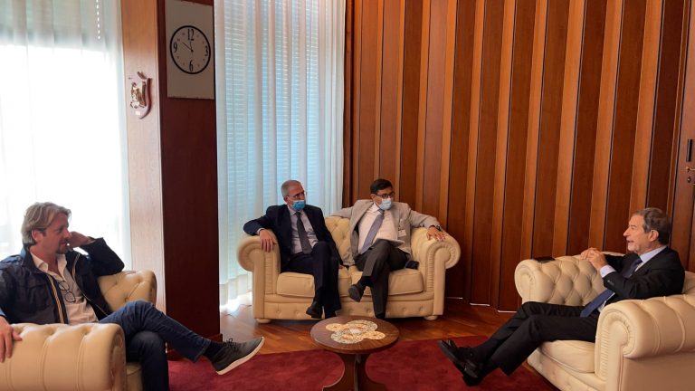 Aeroporto di Birgi, Musumeci incontra presidente Ombra su Piano Sviluppo e investimenti