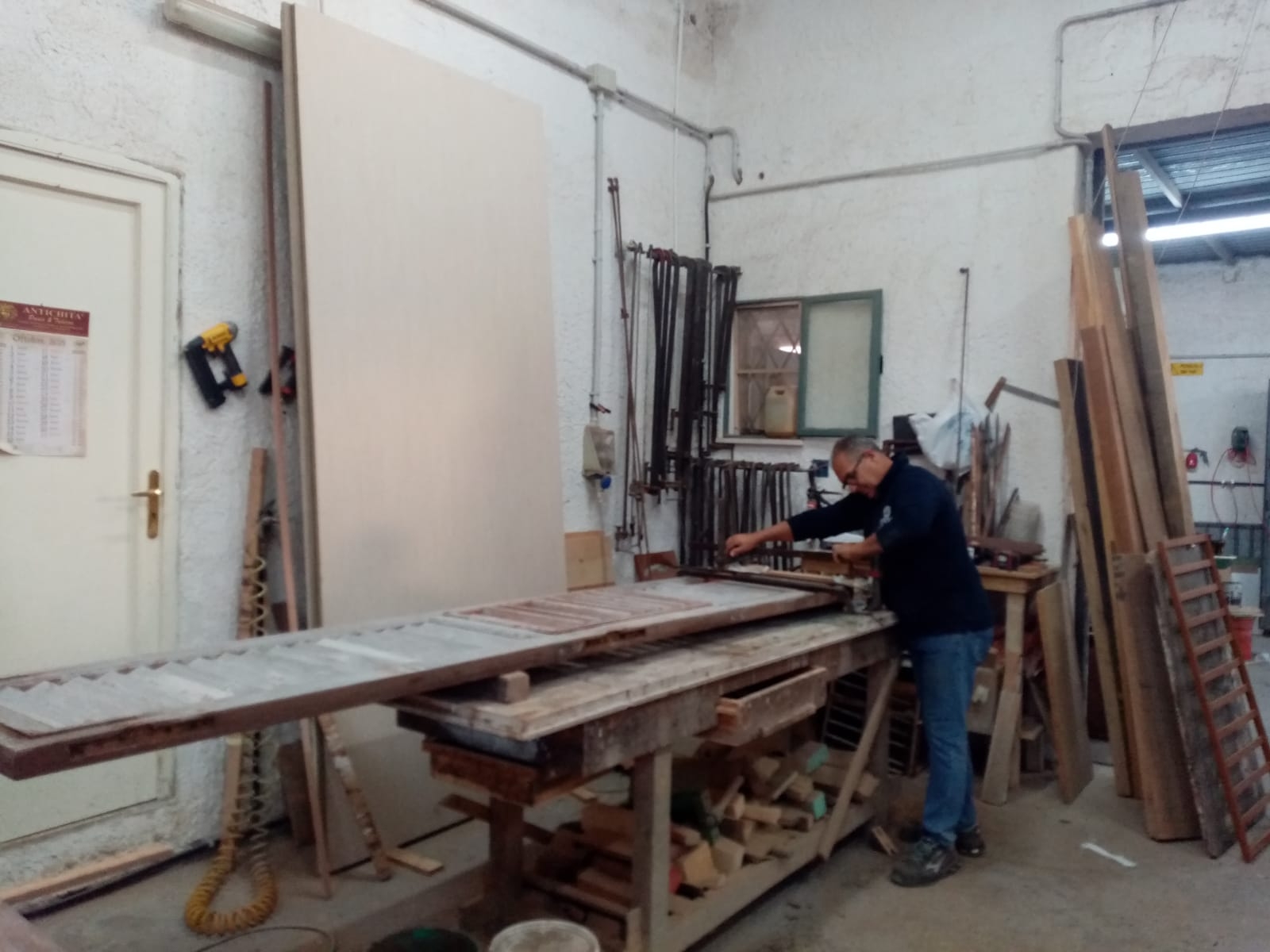 Mobili ed oggetti di antiquariato come nuovi con Antichitá Paxia & Taborre