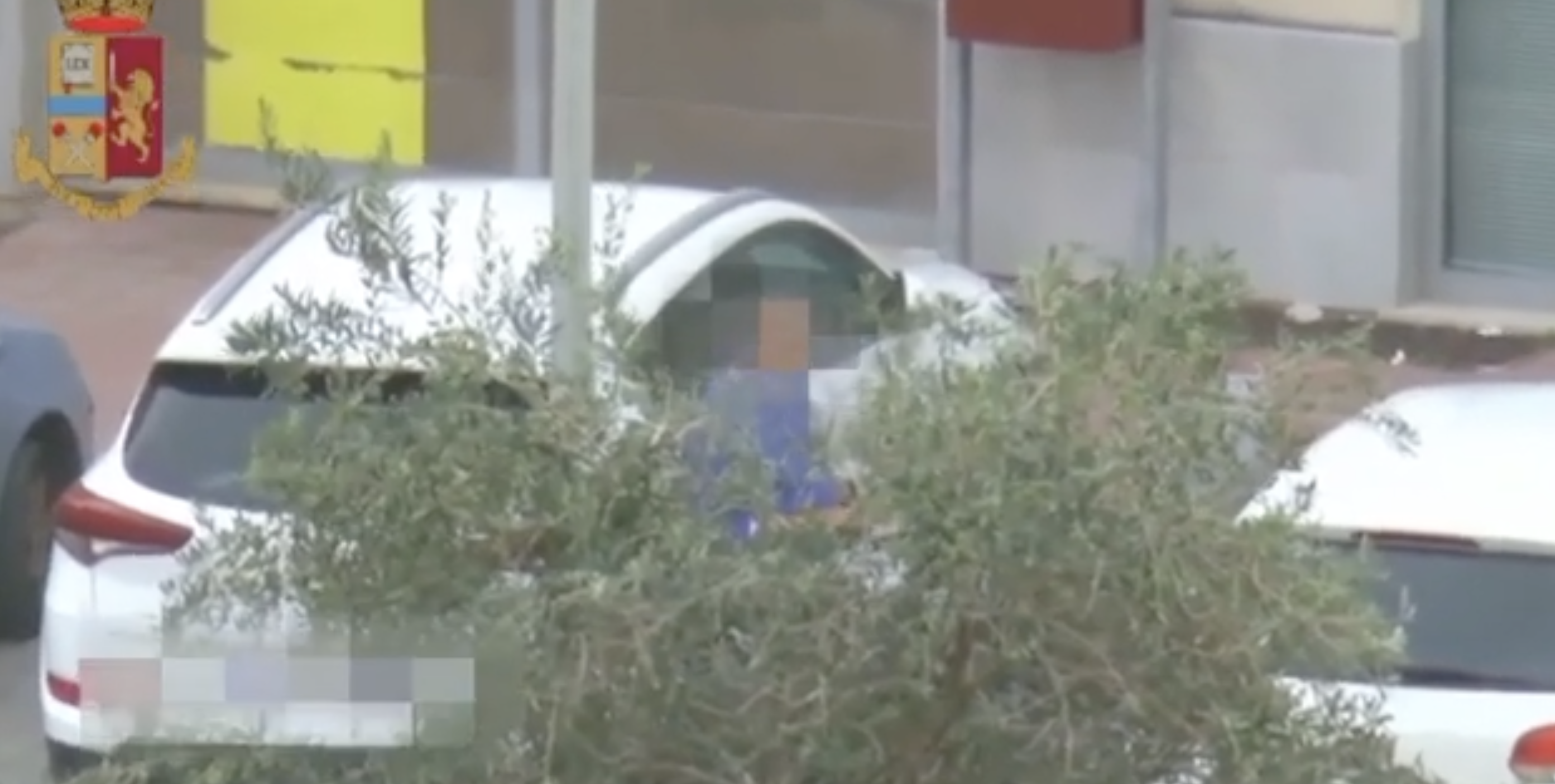 Trapani: estorsione a minore per l’uso di un garage e soldi, arrestati due giovani. VIDEO