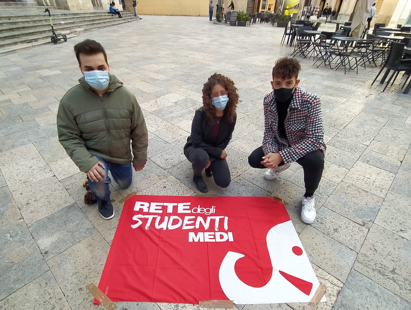 Prosegue la protesta al Damiani di Marsala. Sit in della Rete degli Studenti Medi. “Andremo fino alla Regione” VIDEO