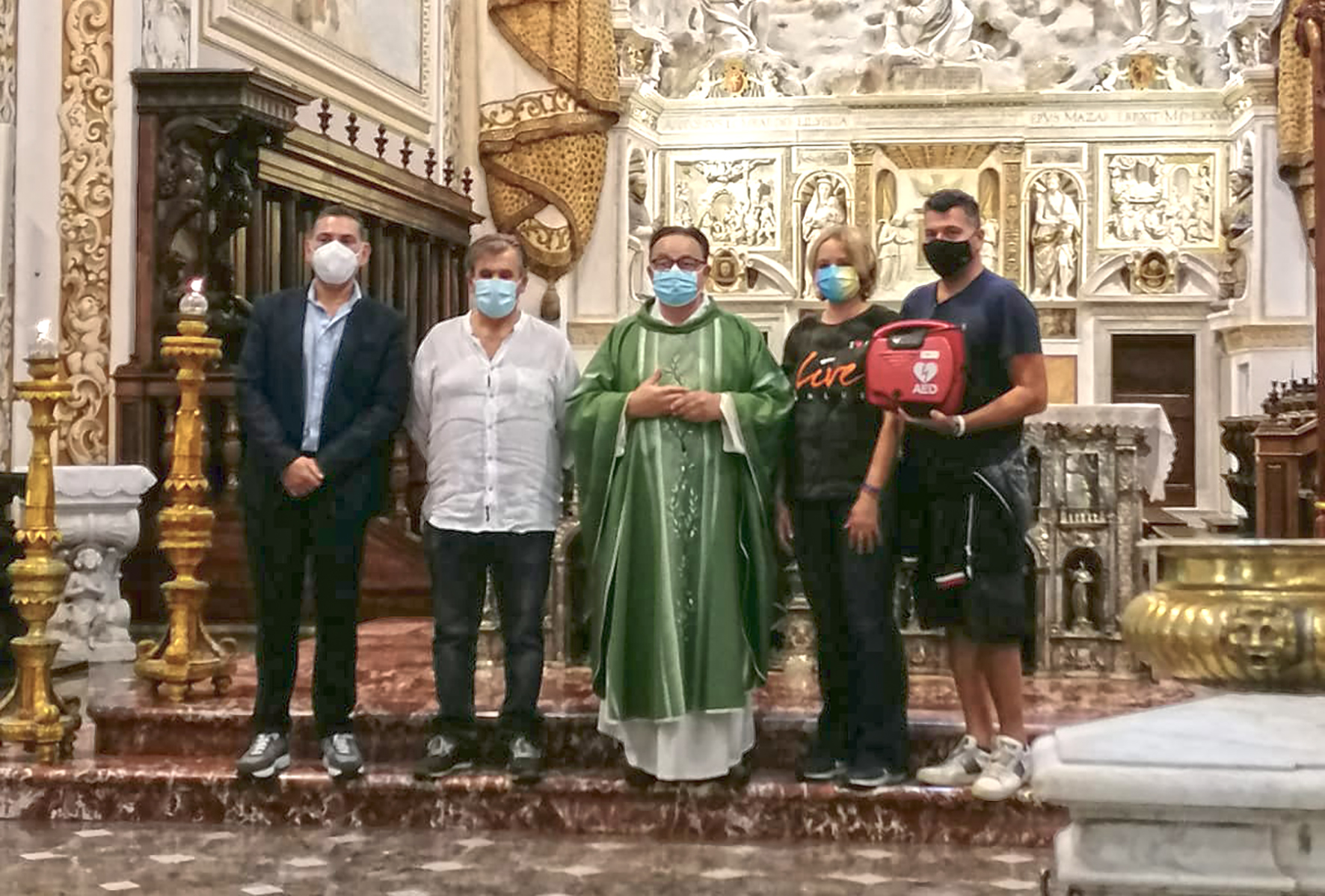Mazara: donato alla Cattedrale un defibrillatore. Riprendono “Ci siamo!” e la  Giornata insieme per i giovani