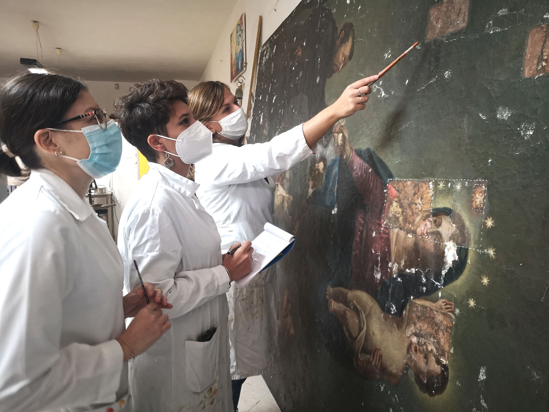 Partanna: dal restauro riemergono i colori originali della tela della Madonna con San Nicolò da Tolentino