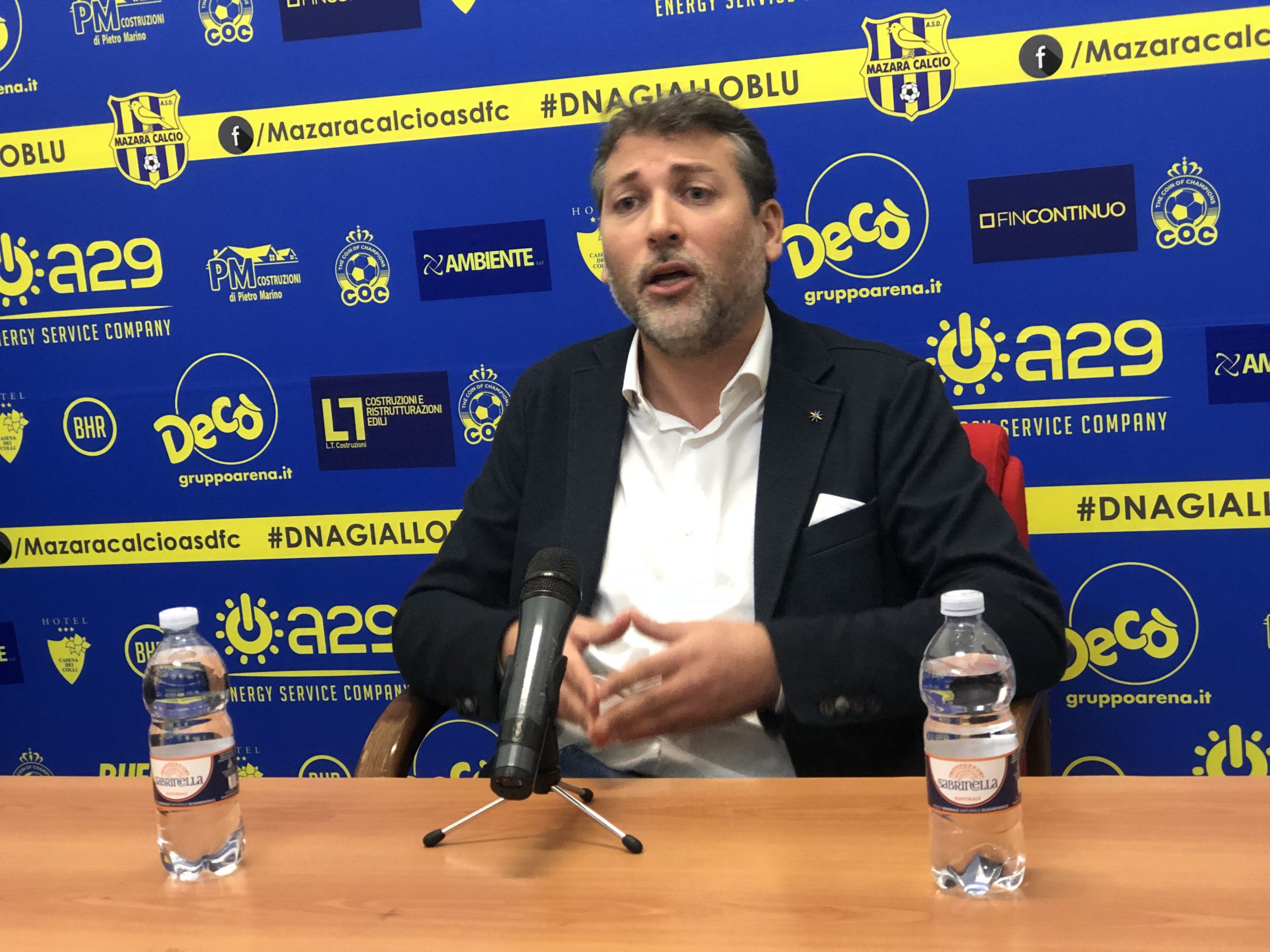 Il Mazara Calcio incontra la stampa: “I tifosi vengano allo stadio per fare incasso”. Domani si conoscerà il nuovo allenatore
