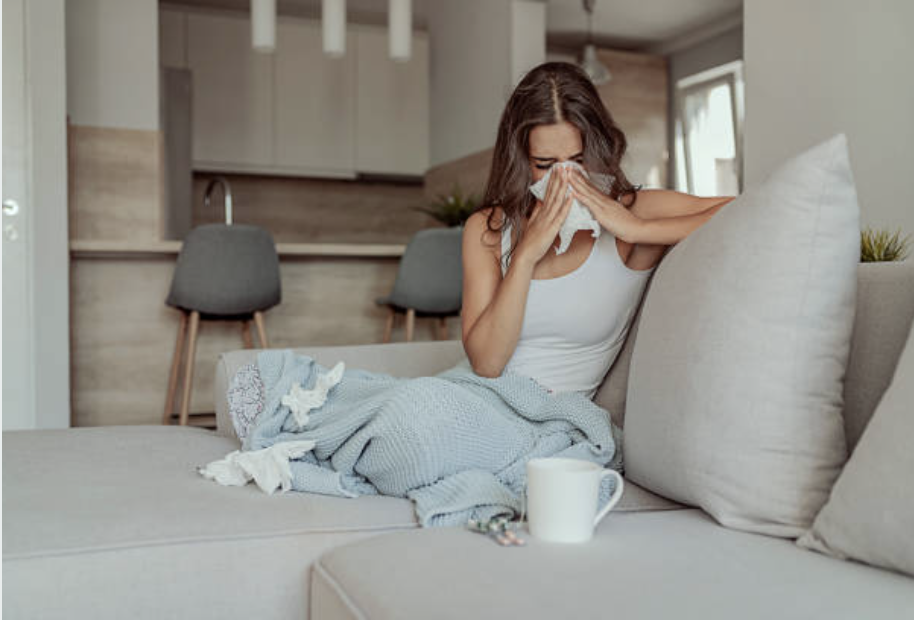 I segnali delle allergie autunnali: come combatterle con le tisane