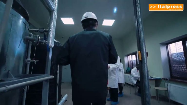 Per industria e servizi valore aggiunto di 826 mld