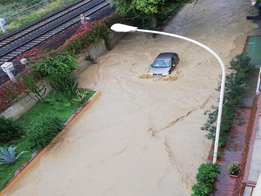La quiete dopo la tempesta ma meteo ancora instabile. Acquazzoni e nubifragi in Sicilia