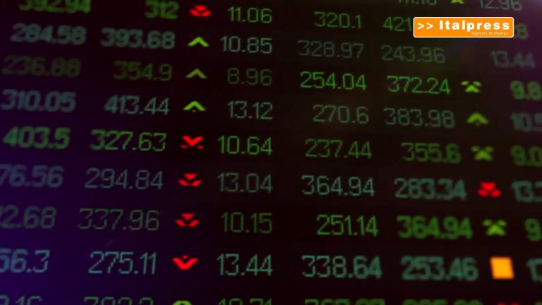 Produzione industriale in calo a ottobre