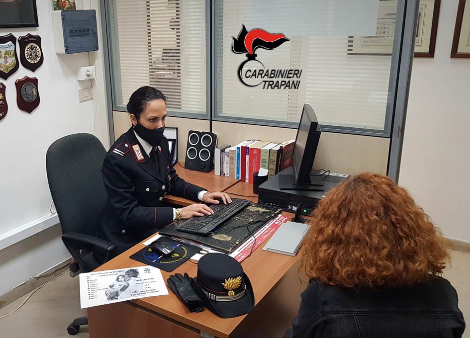 Minaccivano e picchiavano le compagne, i provvedimenti dei carabinieri