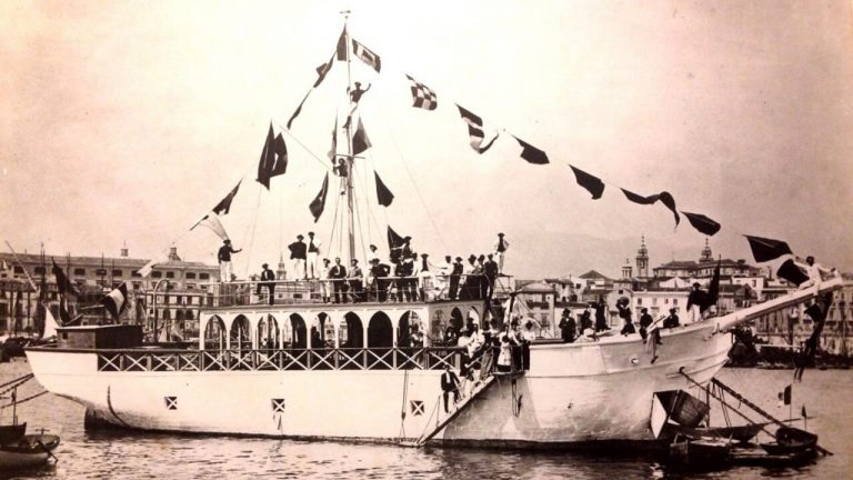 La regata che rievoca la “Rotta dei Florio” fa tappa a Trapani e Marsala