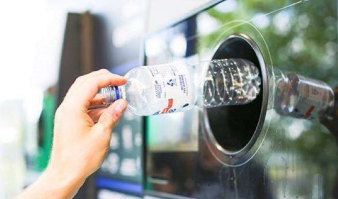 A Petrosino arriva la Casetta Mangiaplastica per migliorare la raccolta