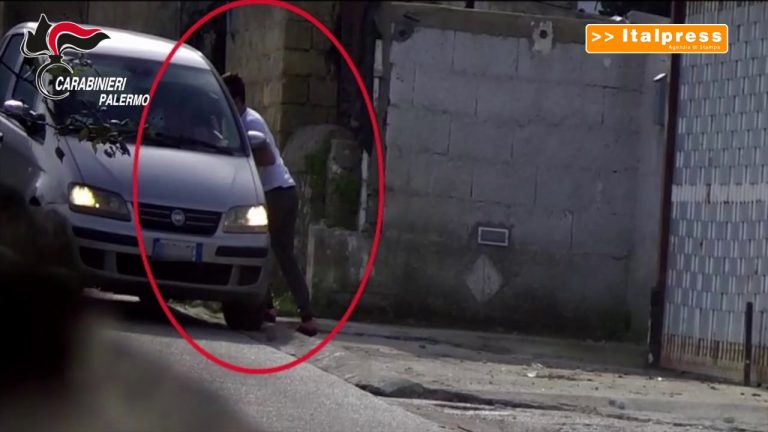 Spaccio di droga, 22 indagati nel palermitano