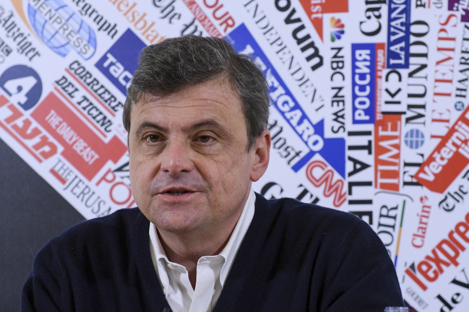 Calenda “se Draghi andrà via niente soldi Ue”