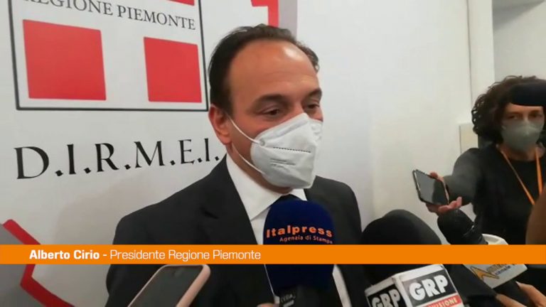 Vaccino, Cirio “Nessun ritardo in Piemonte, Novavax da fine mese”