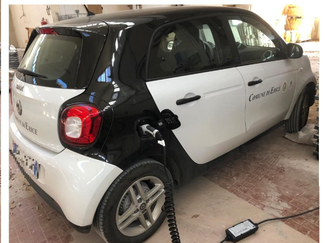 Erice: sosta gratuita negli stalli blu per auto “full electric”